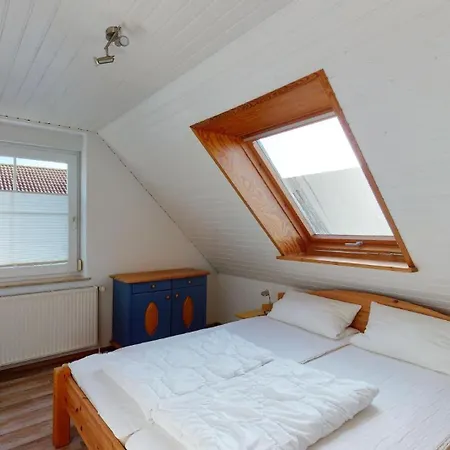 Kleiner Leuchtturm - Steuerbord Kopendorf - Mit Garten Und Terrasse *